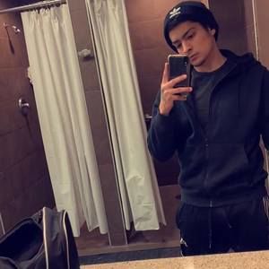 Meet your Posher, Andres